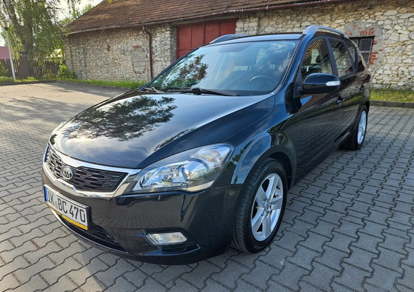 Kia Ceed cena 22900 przebieg: 120000, rok produkcji 2010 z Halinów małe 352